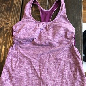 Lululemon tank top with built in bra size 2